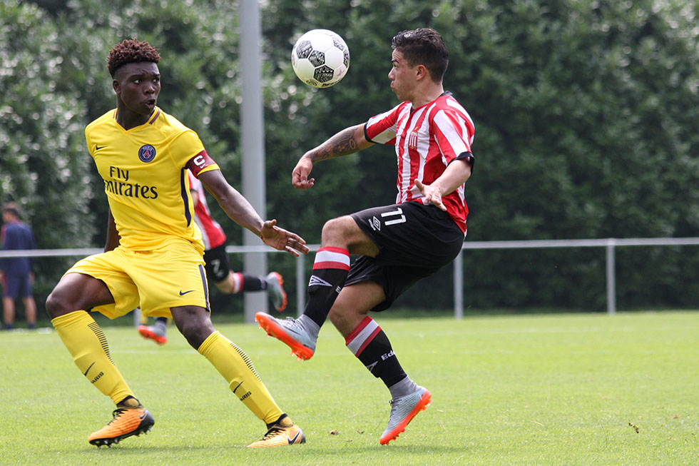 Paris Saint-Germain - Estudiantes de la Plata