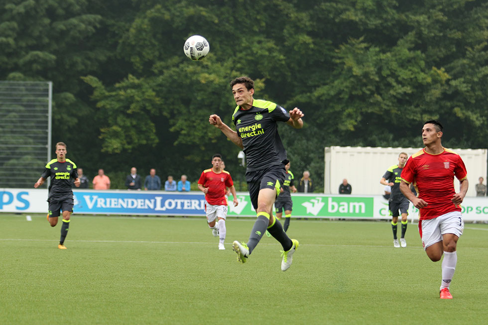 PSV - Estudiantes de la Plata